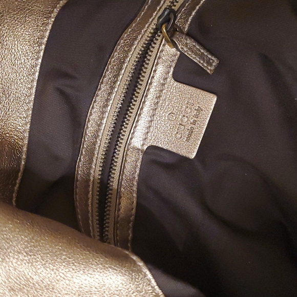 Gucci bag. - Picture 4 of 4